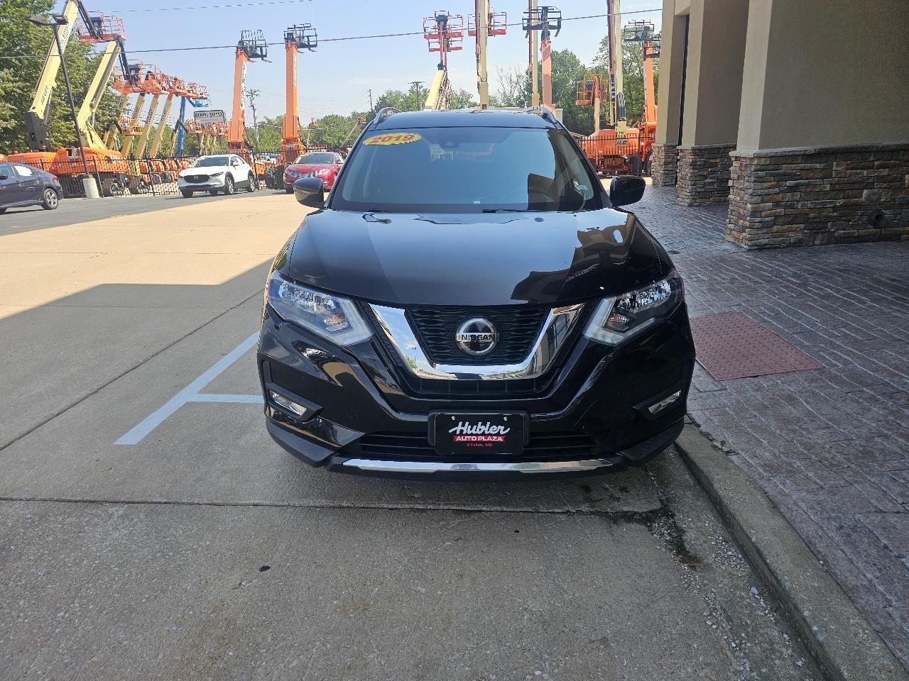Nissan Rogue SV 4D SUV FWD 2019