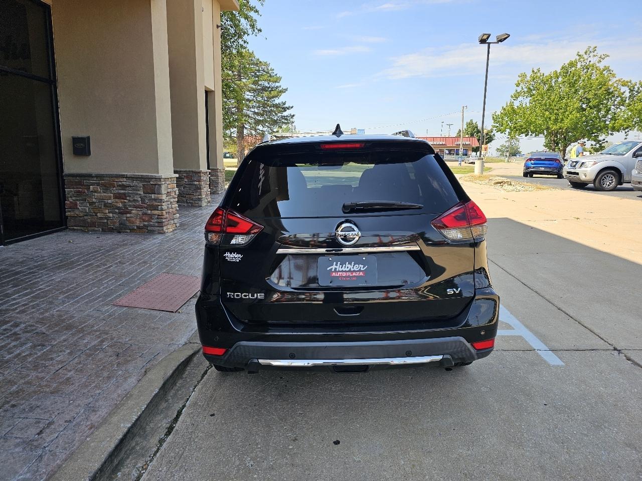 Nissan Rogue SV 4D SUV FWD 2019