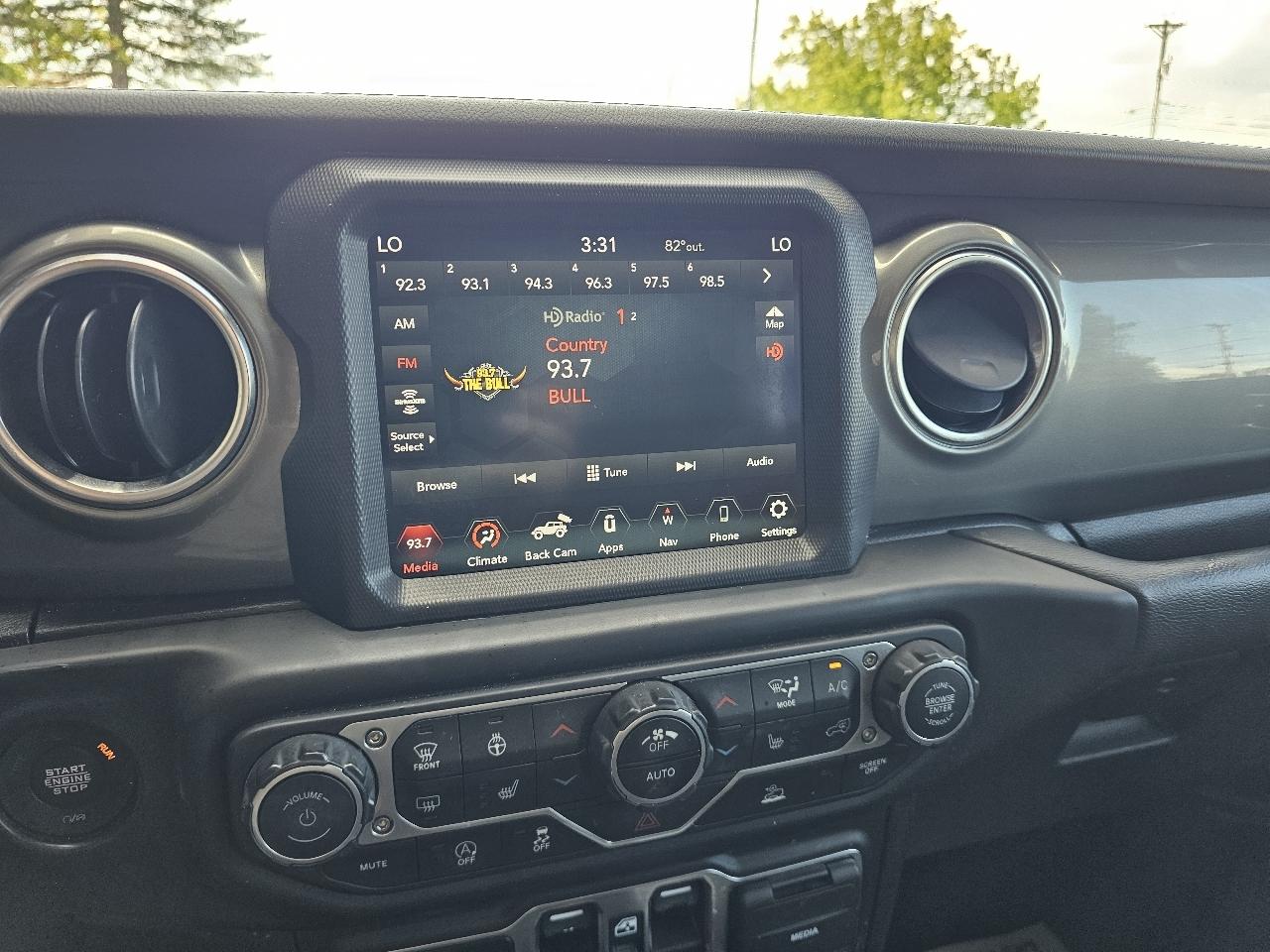 Jeep Wrangler Unlimited Sahara 4WD 2022