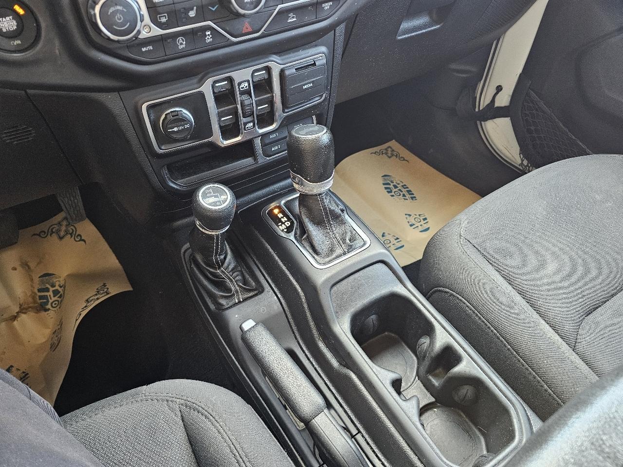 Jeep Wrangler Unlimited Sahara 4WD 2022