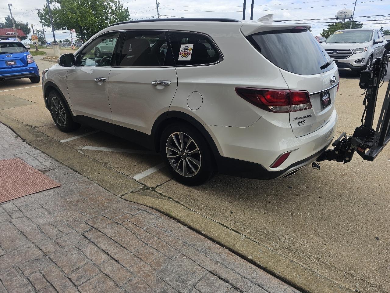 Hyundai Santa Fe SE FWD 2017