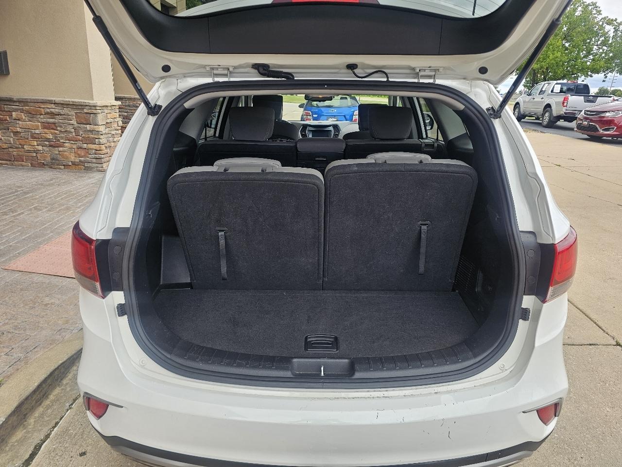 Hyundai Santa Fe SE FWD 2017