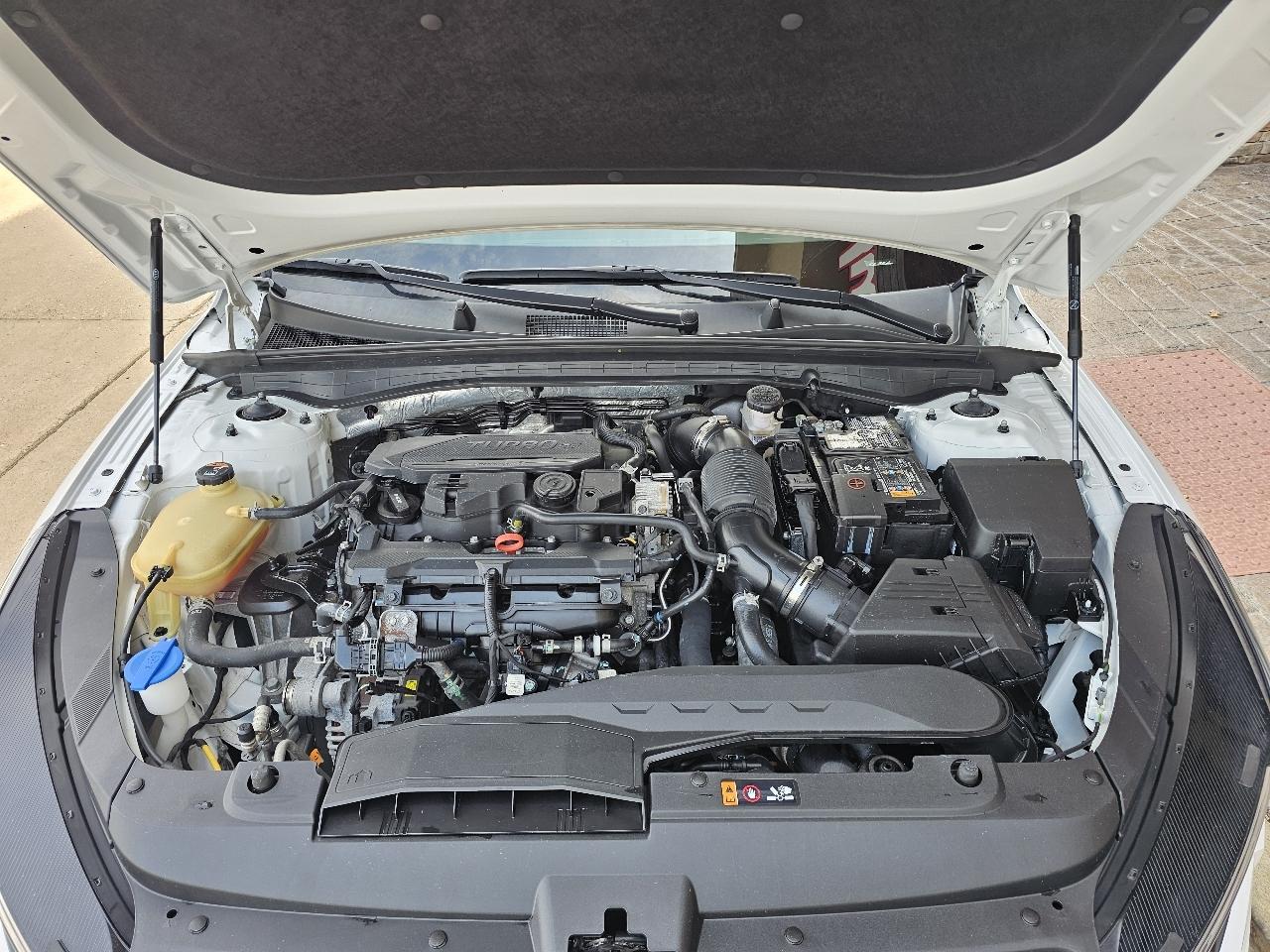 Kia K5 photo 9