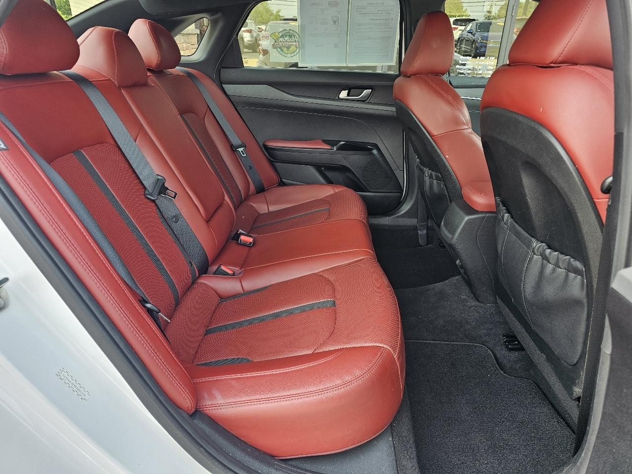 Kia K5 photo 16