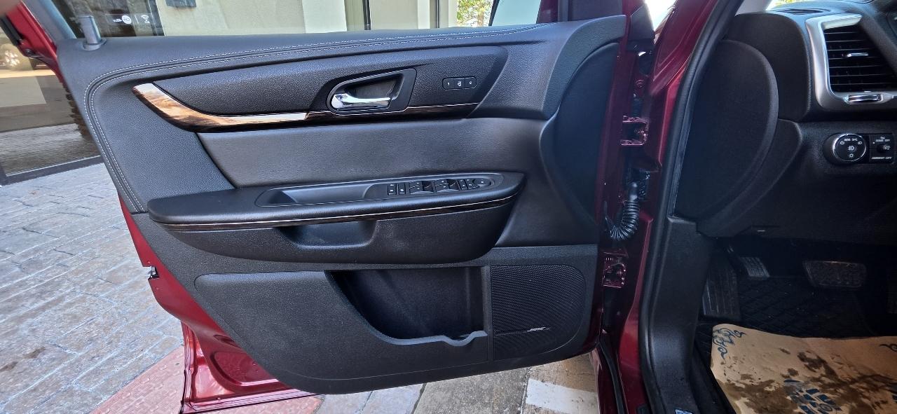 GMC Acadia Denali AWD 2016