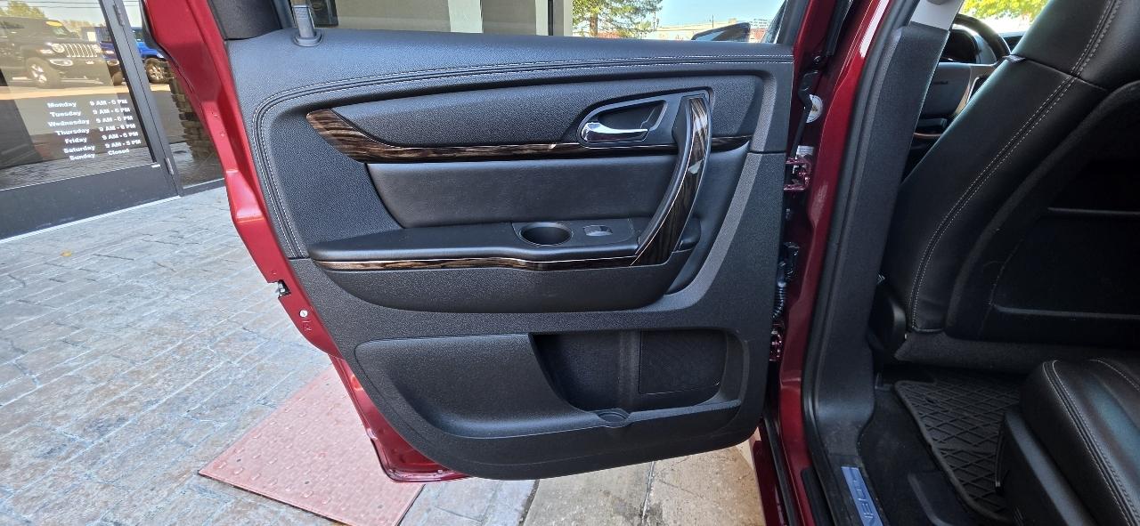 GMC Acadia Denali AWD 2016