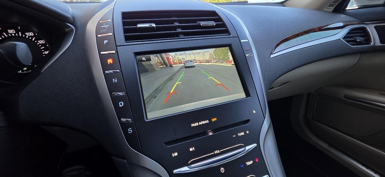 Lincoln MKZ 4dr Sdn FWD 2015