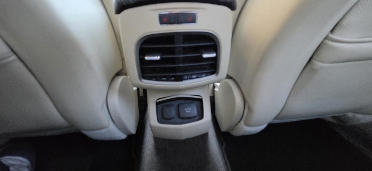 Lincoln MKZ 4dr Sdn FWD 2015