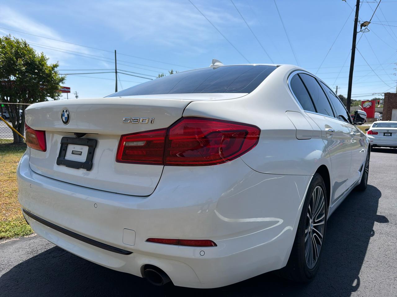 BMW 530i Base 2018