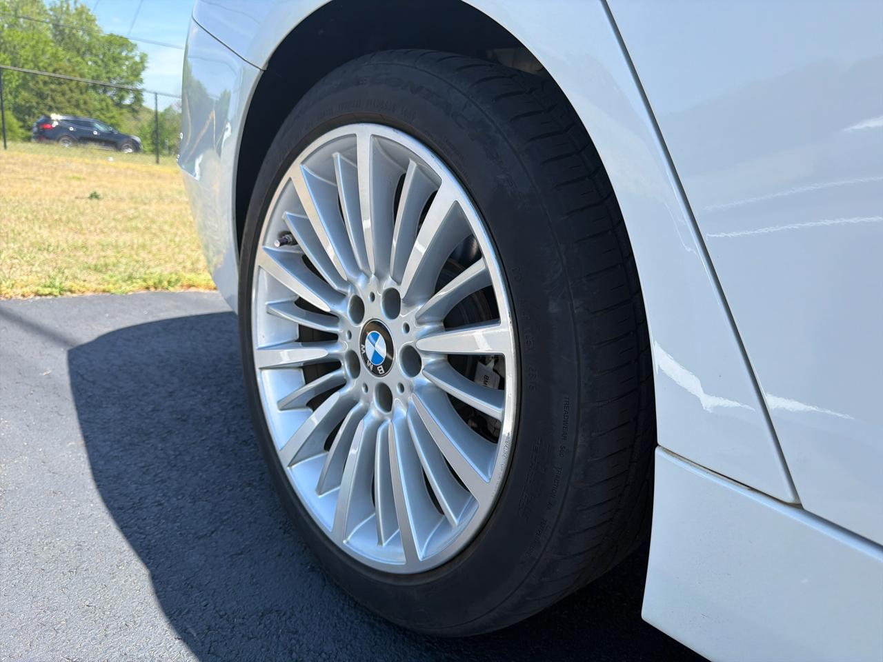 BMW 3-Series 328i Sedan 2014