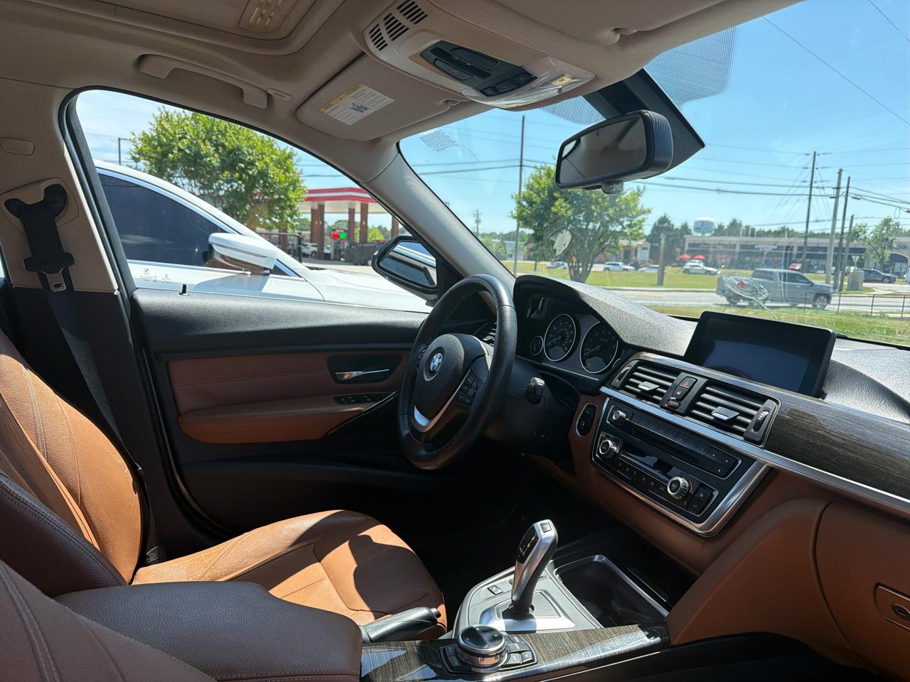 BMW 3-Series 328i Sedan 2014