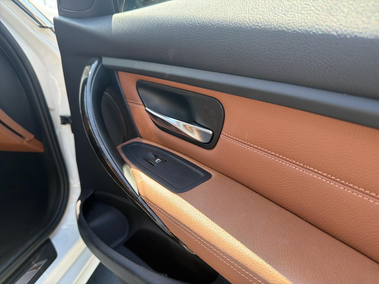 BMW 3-Series 328i Sedan 2014