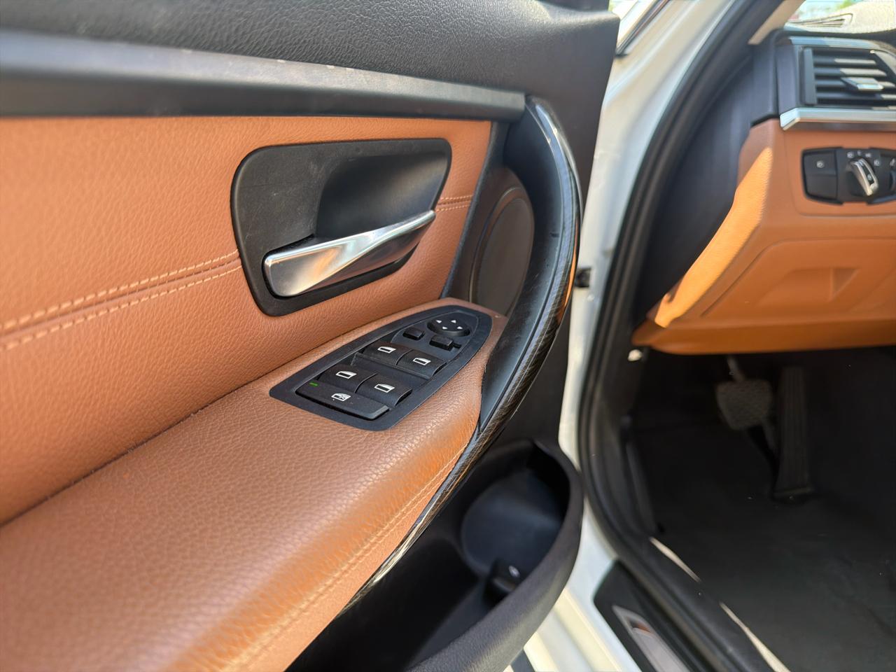 BMW 3-Series 328i Sedan 2014