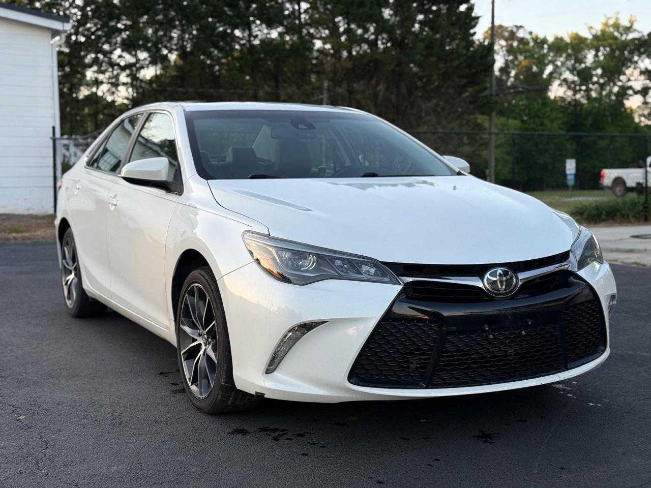 Toyota Camry 4dr Sdn V6 Auto XSE (Natl) 2015