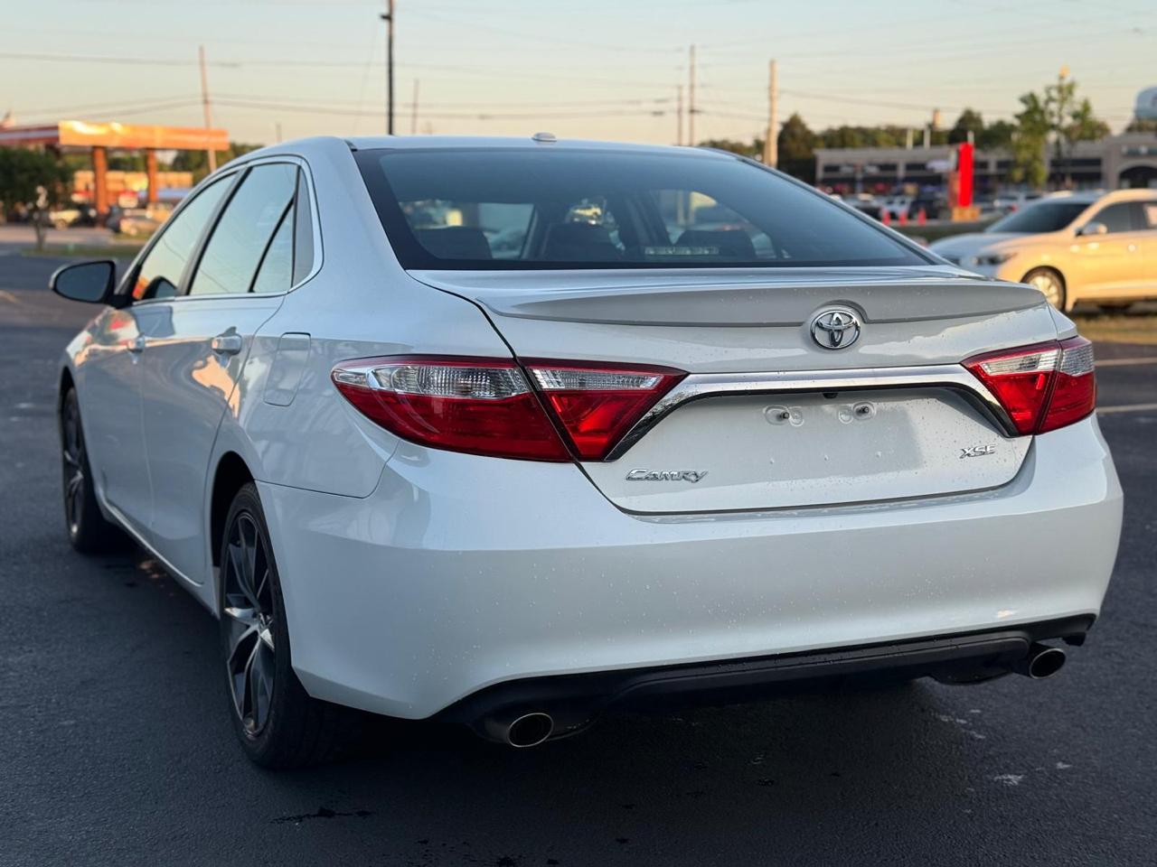 Toyota Camry 4dr Sdn V6 Auto XSE (Natl) 2015