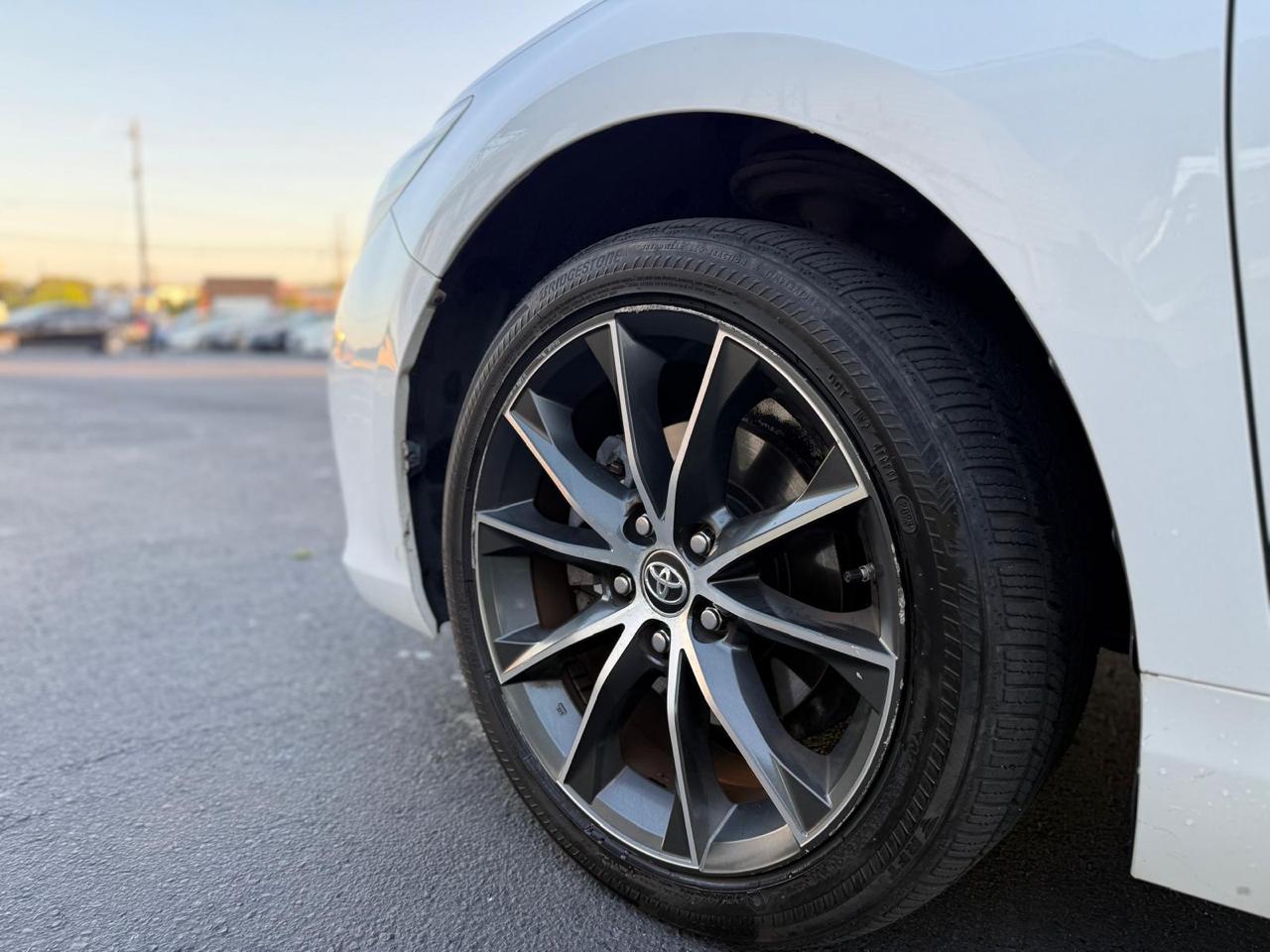 Toyota Camry 4dr Sdn V6 Auto XSE (Natl) 2015