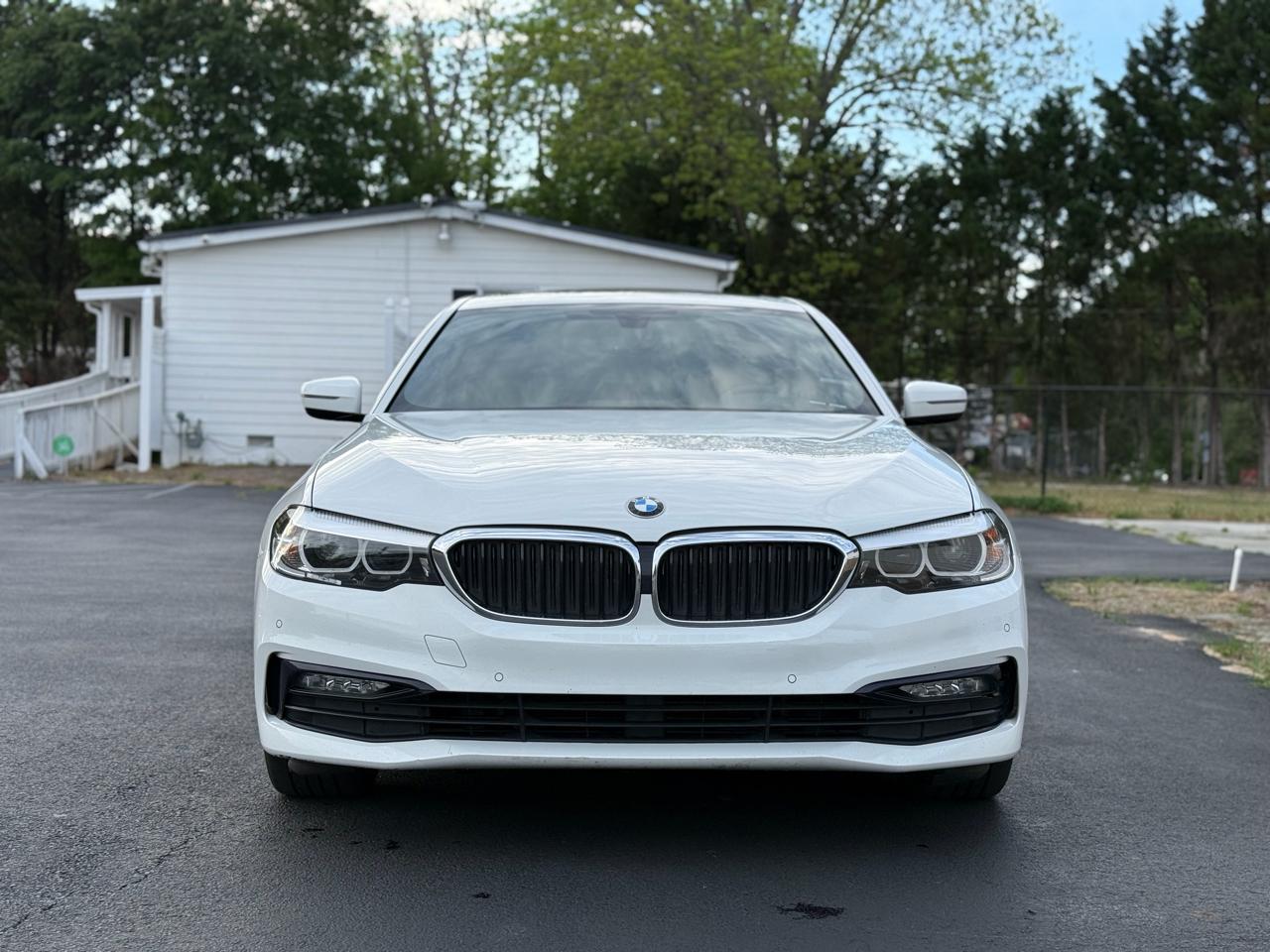 BMW 5-Series 530i 2018