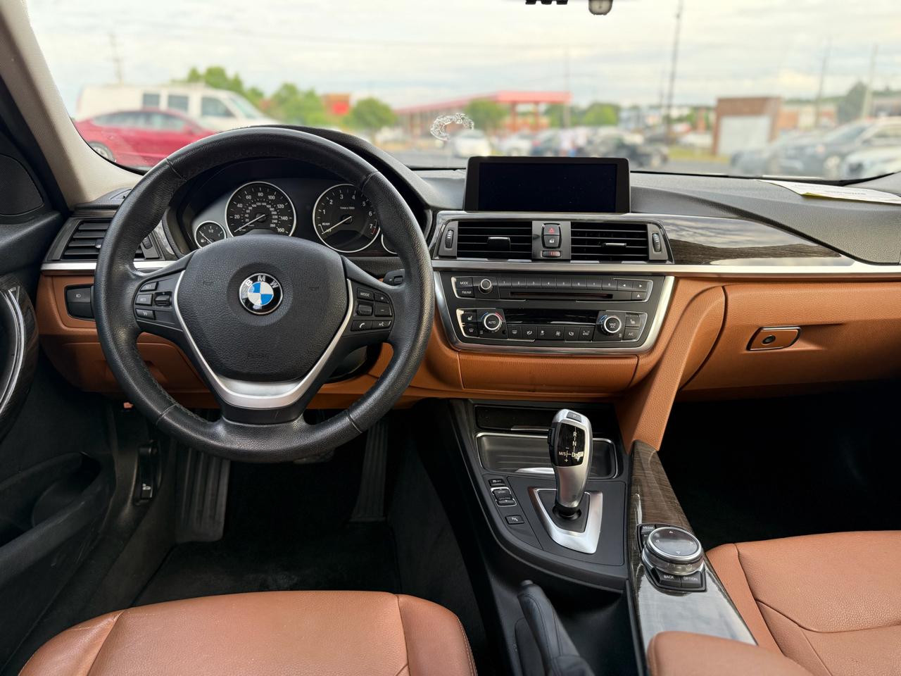 BMW 3-Series 328i Sedan 2014