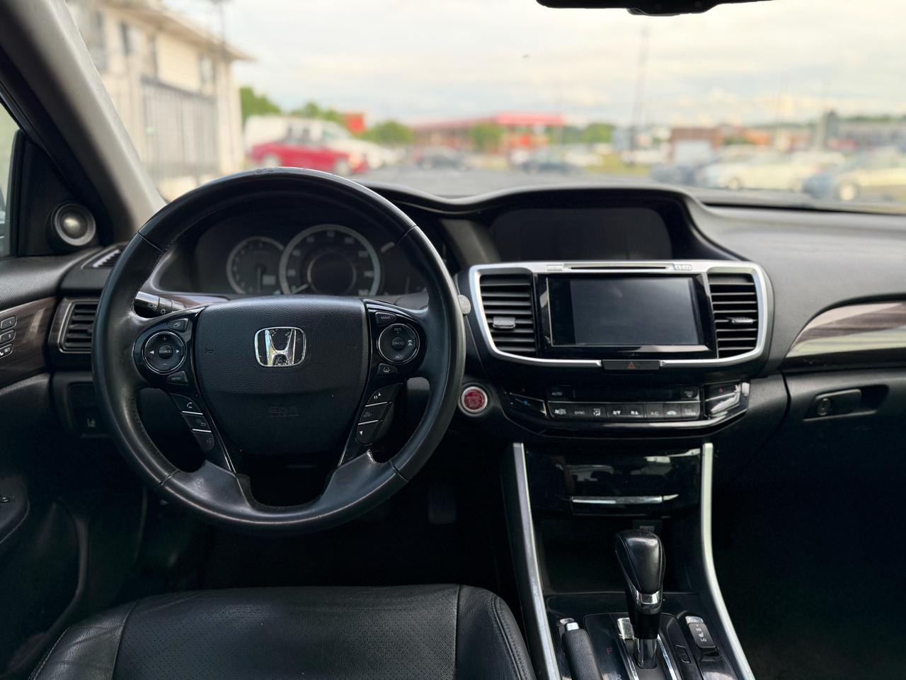 Honda Accord Touring 4D Sedan V6 2017