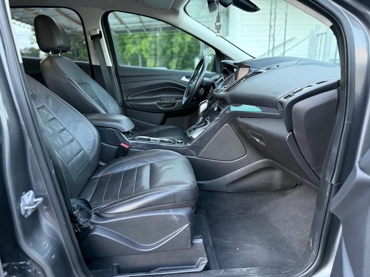 Ford Escape FWD 4dr Titanium 2014