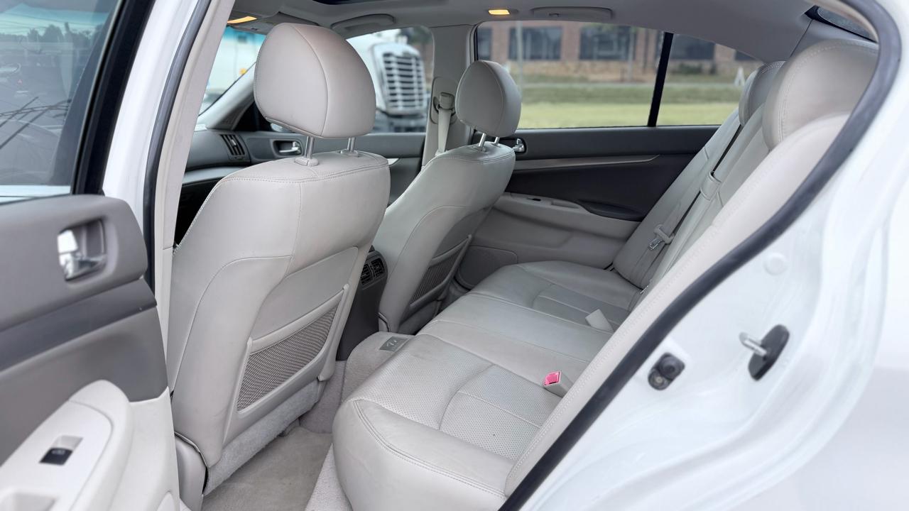 Infiniti G Sedan G37 2010