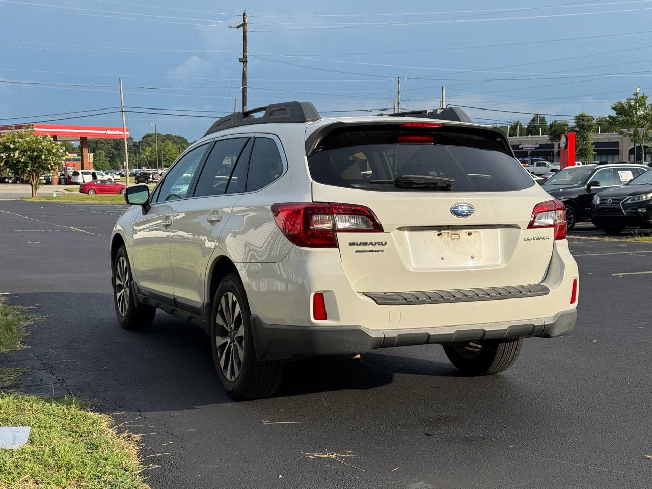 Subaru Outback 2.5i Limited 2015