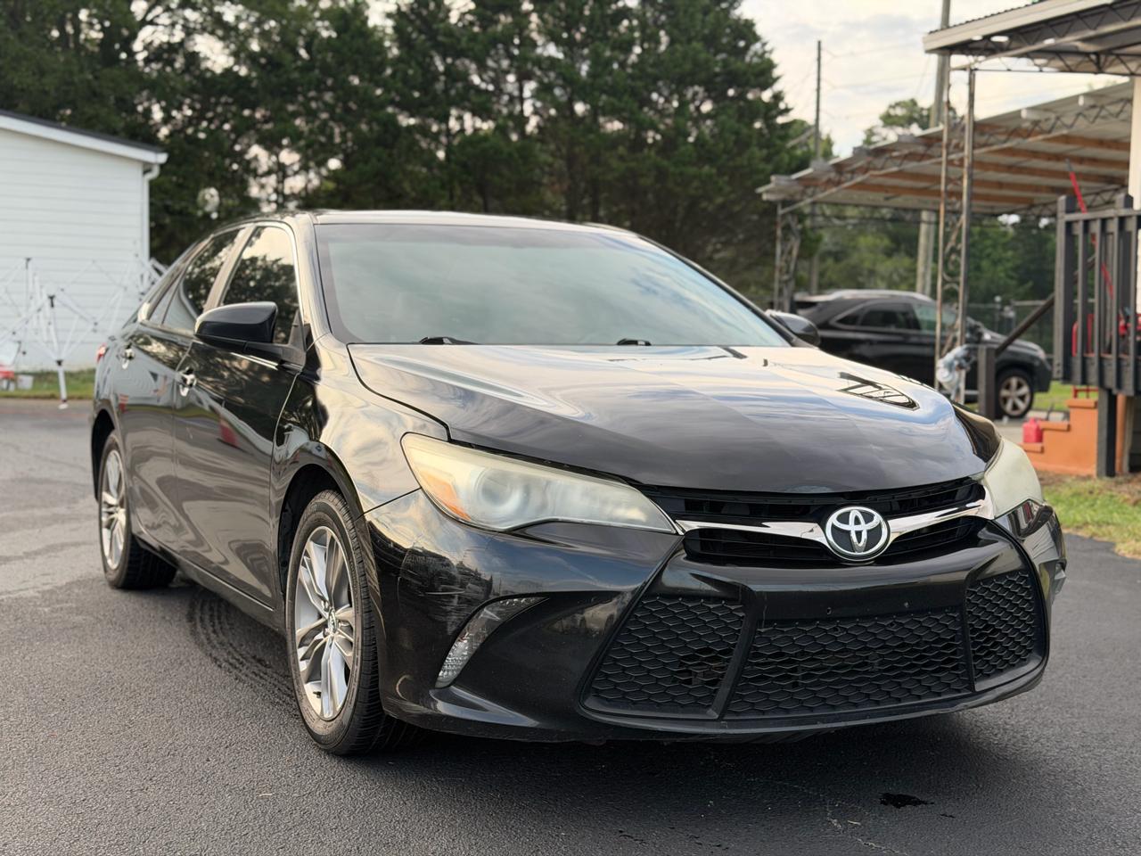 Toyota Camry SE 2017