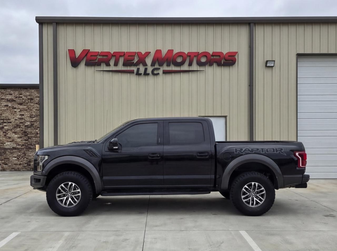 Ford F-150 Raptor SuperCrew 4WD 2018