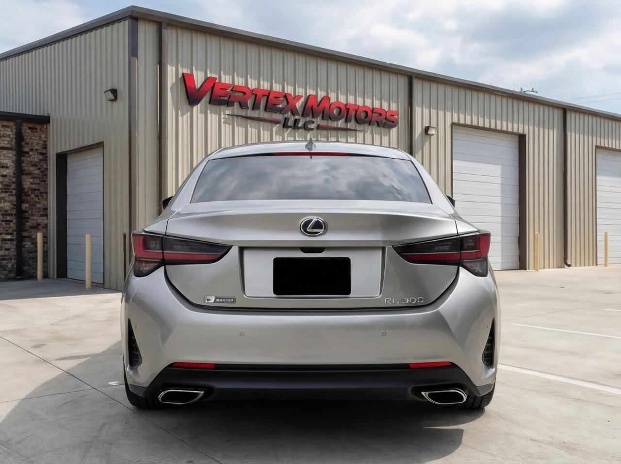 Lexus RC 200t Base 2019