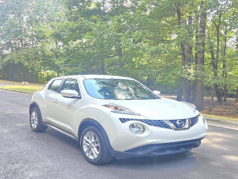 2017 Nissan Juke S FWD