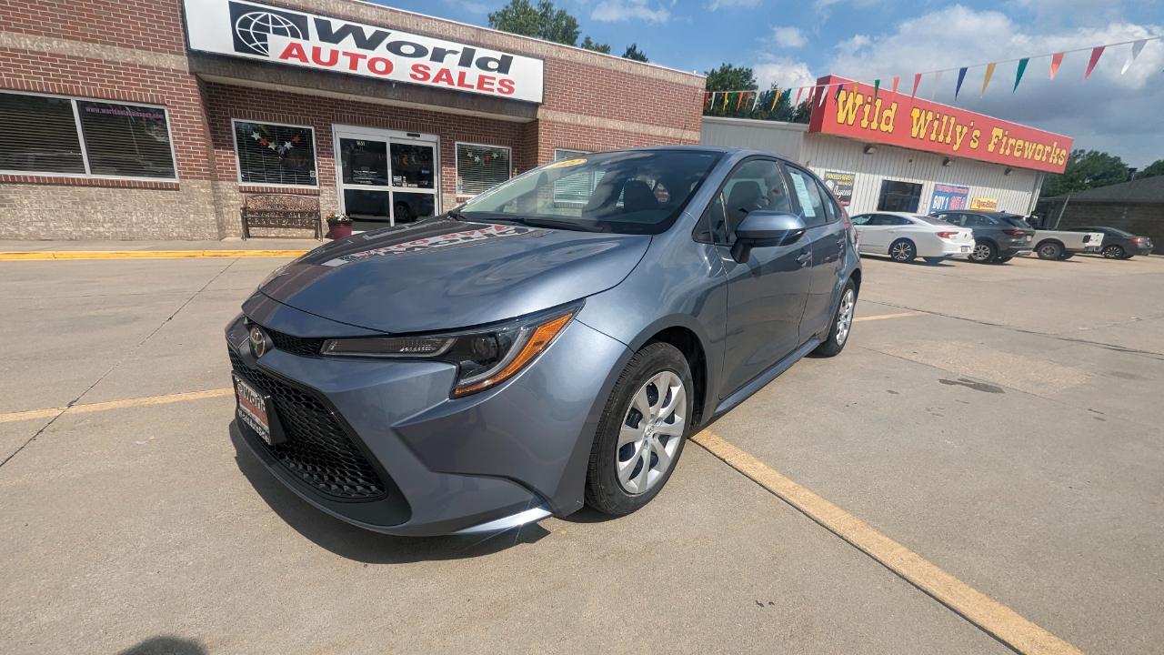 2022-toyota-corolla-le
