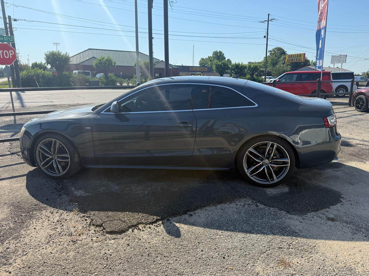 Audi A5 Coupe with Tiptronic 2009