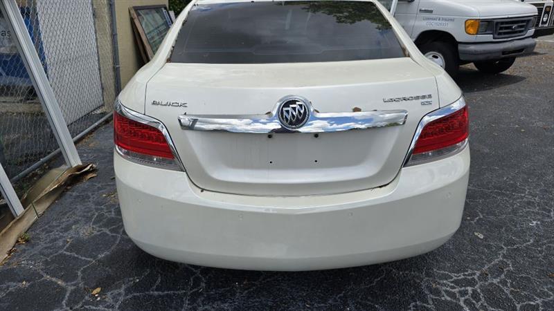 Buick LaCrosse CXL FWD 2010