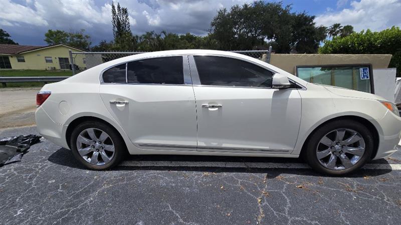 Buick LaCrosse CXL FWD 2010