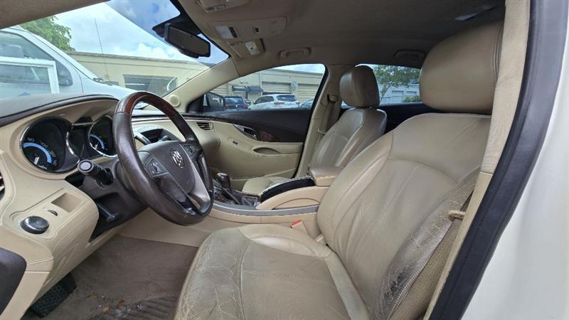 Buick LaCrosse CXL FWD 2010
