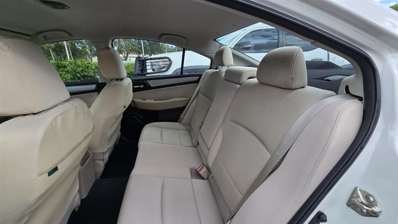 Subaru Legacy 2.5i Premium 2016