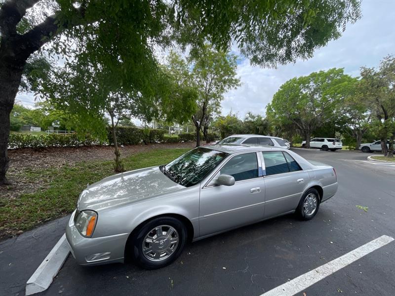 2005 Cadillac DeVille Sedan