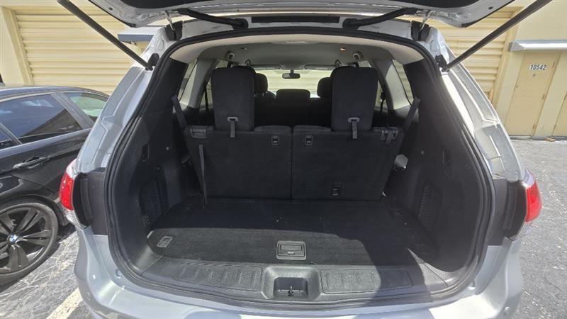 2015 Nissan Pathfinder SV - Photo 10