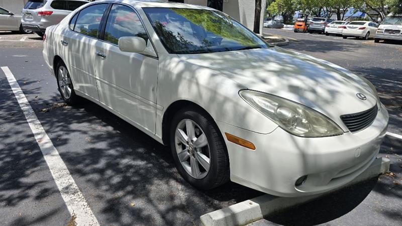 Lexus ES 330 Sedan 2005
