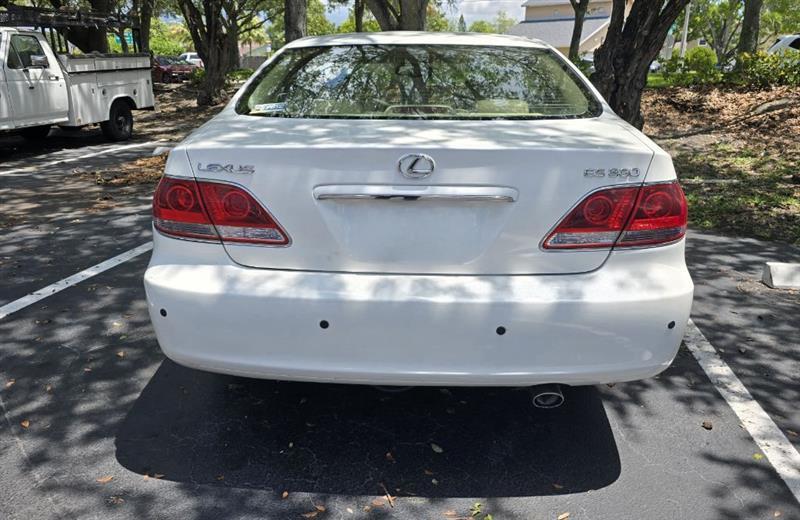 Lexus ES 330 Sedan 2005