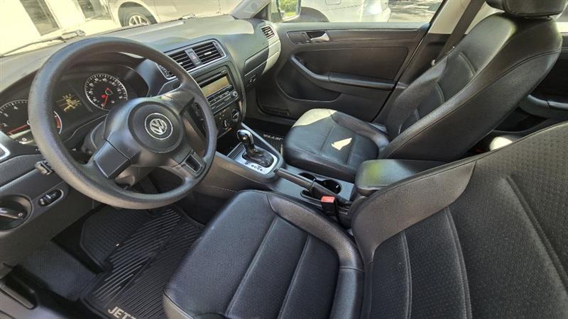 Volkswagen Jetta SE 2014