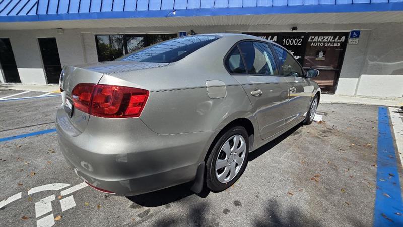 Volkswagen Jetta SE 2014