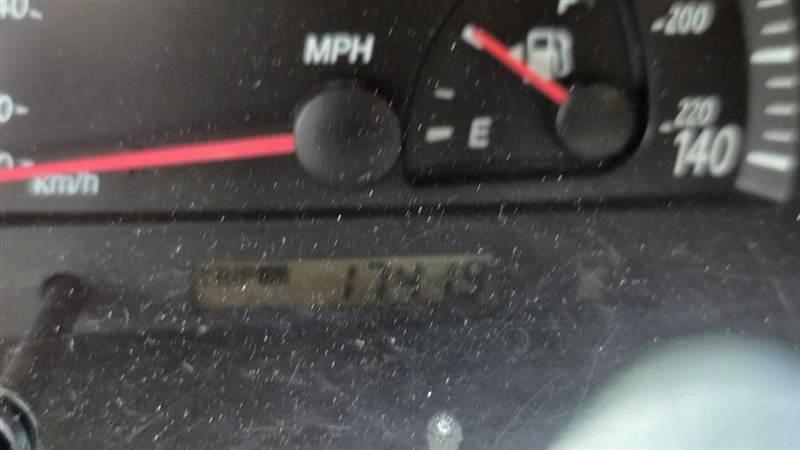 Toyota Camry LE 2003