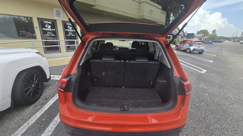 Volkswagen Tiguan SE 2019