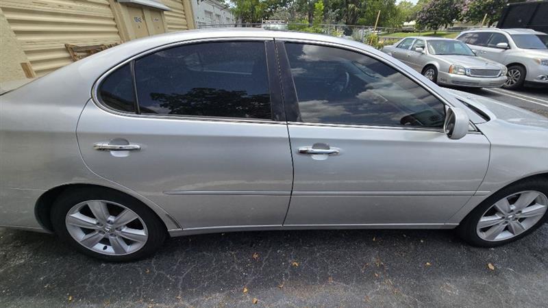 Lexus ES 330 Sedan 2005