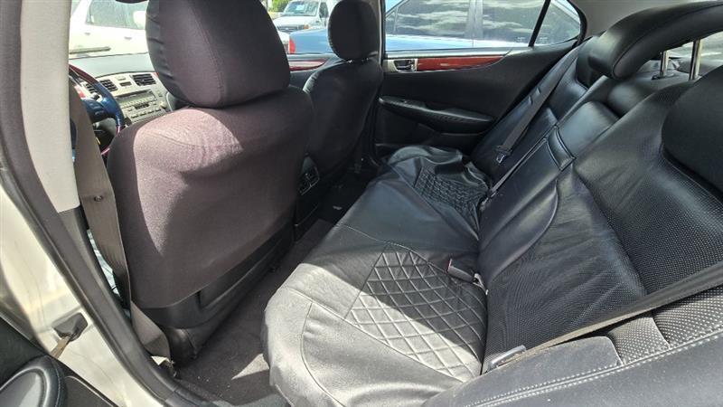 Lexus ES 330 Sedan 2005