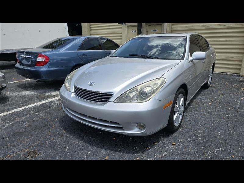 Lexus ES 330 Sedan 2005