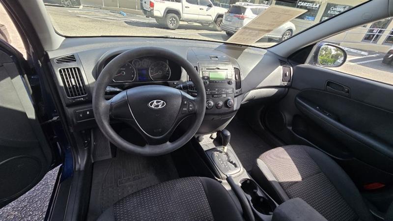 Hyundai Elantra Touring GLS Manual 2012
