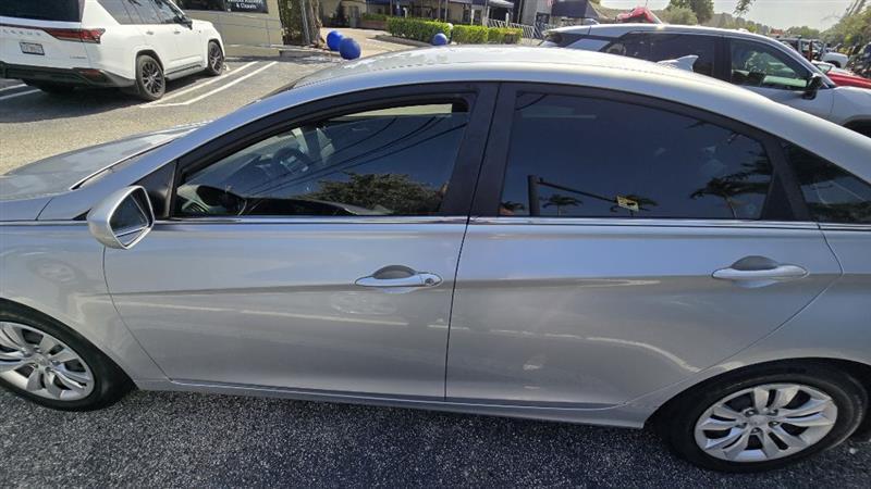 Hyundai Sonata GLS Auto 2012