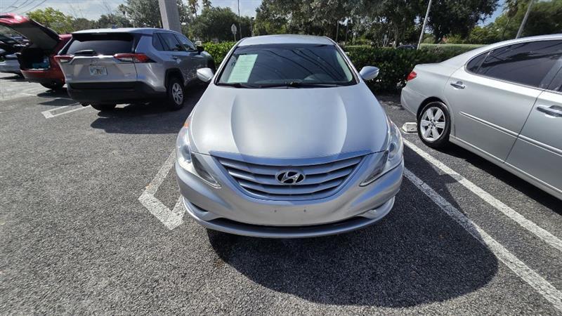 Hyundai Sonata GLS Auto 2012